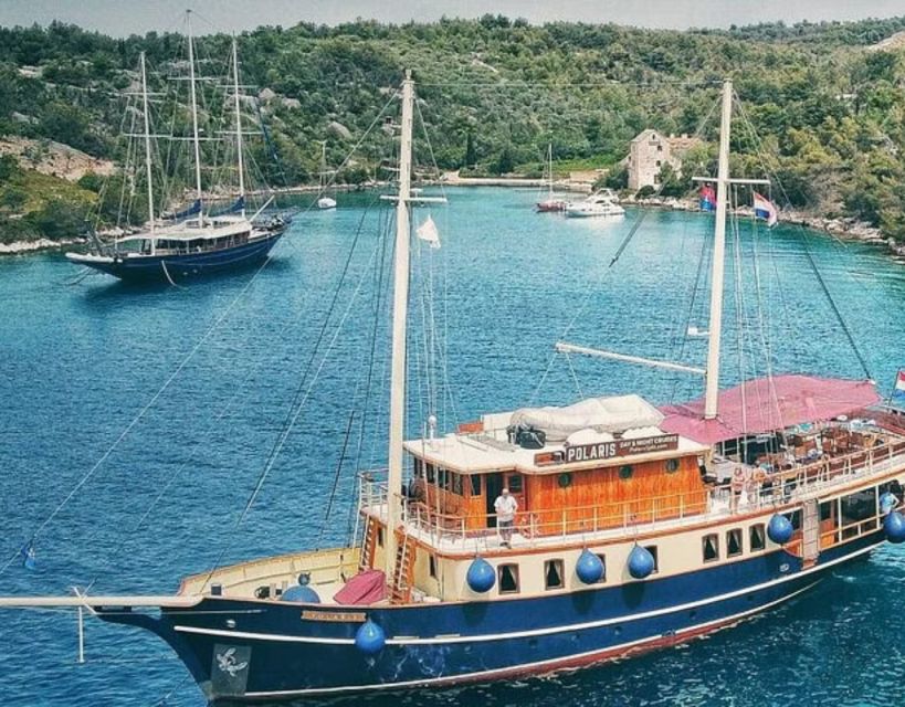 2-Hour Sunset Cruise Split - Live music on the open deck