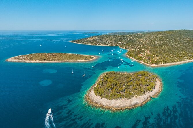 Adriatica Tour ( Blue Lagoon and Solta) from Trogir or Split - A full day on the water from Split or Trogir