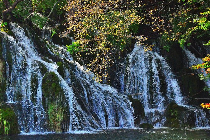 All inclusive luxury daytrip Plitvice Lakes from Split or Trogir - Drežnik Old Town in 30 minutes