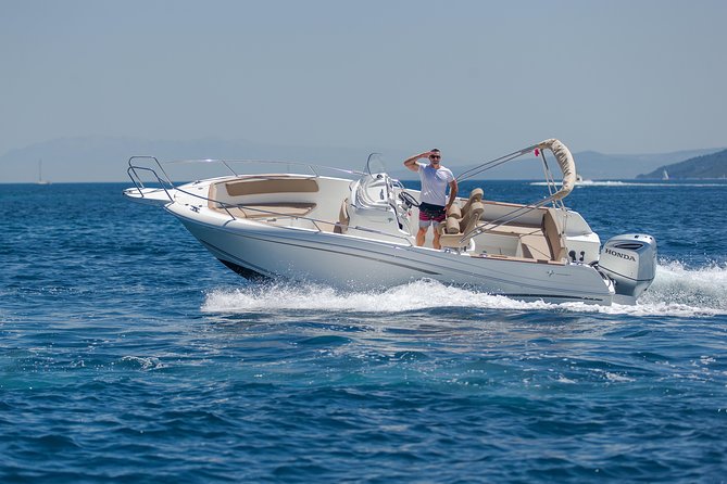 Bespoke private boat tour from Split & Trogir with a local expert - Timing, sea conditions, and the Blue Cave decision
