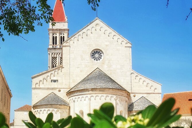 Best of Split & Trogir: Private VIP Tour with Local Guide - The Palace cellars reveal the structure below