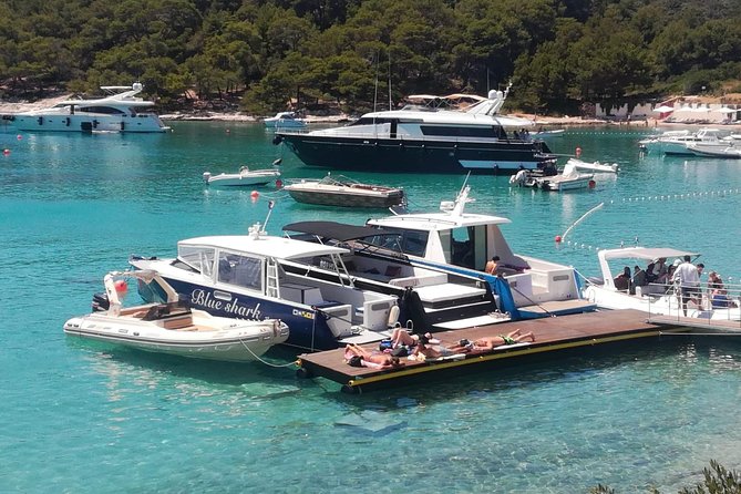 Blue cave and Hvar - 5 Islands speedboat tour from Split - Who should book this day on the Adriatic?