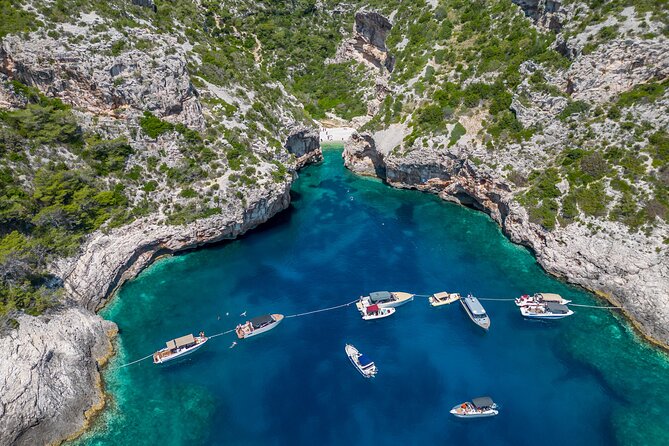 Blue Cave and Hvar 5 Islands speedboat tour | from Split&Trogir - Why the small boat matters