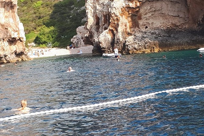 Blue Cave and Hvar island - five island tour from Split - Entering the Blue Cave on Biševo