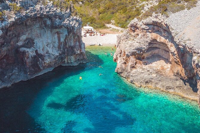 Blue cave & Hvar (5 Islands) private tour from Split or Trogir - Key points at a glance