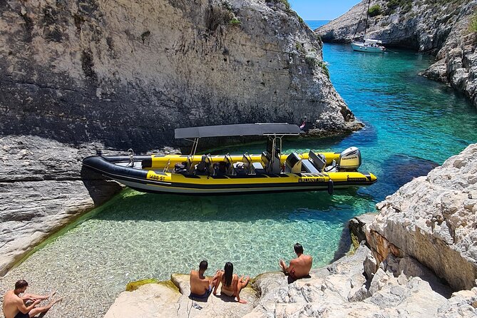 Blue cave & Hvar, 5 islands speed boat tour with unique boats from Split - Swimming at Budikovac’s Blue Lagoon