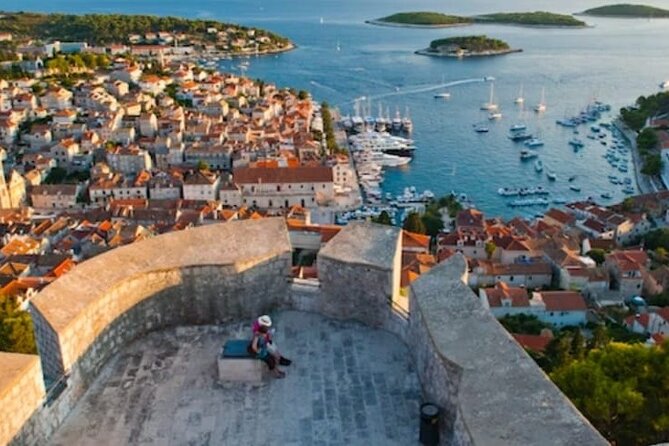 Blue Cave & Island Escape: A Unique 6-Island Adventure from Split - Carpe Diem Island and the short party stop