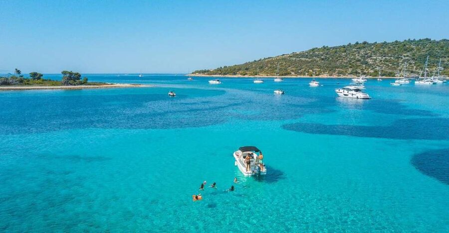 Blue Lagoon and hidden gems of island Šolta - A full day on the Adriatic, starting with the boat