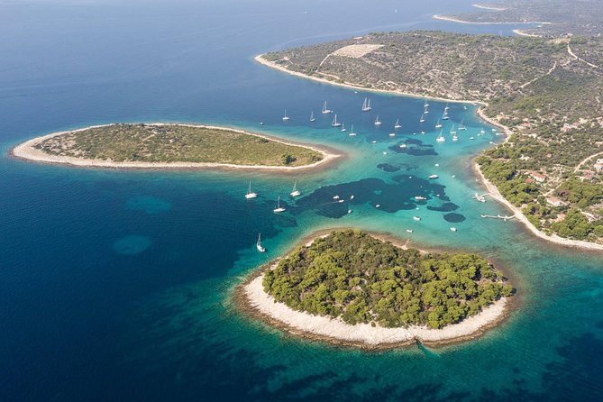Blue Lagoon and Solta Island from Split-Private Tour - Stomorska and the optional seaside lunch