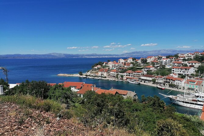 Blue Lagoon and Šolta Island Private Speedboat Tour - Why the skipper matters more than the fixed route