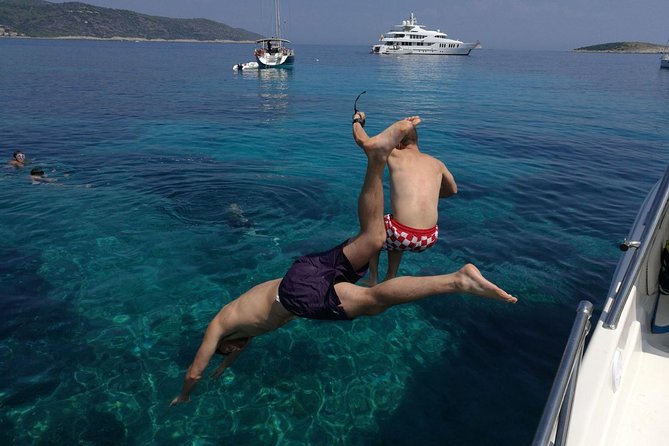 Blue Lagoon and Trogir town half day - private speed boat tour from Split - Meeting the boat near Split’s historic core