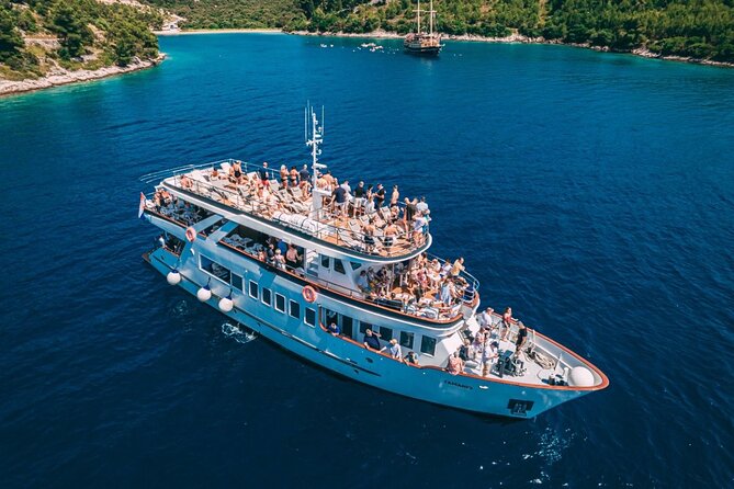 Blue Lagoon, Borkko Beach & Šolta from Split with LUNCH & DRINKS - A full Adriatic day from Split