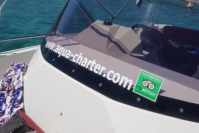 "Blue Lagoon" Half day Chill out tour from Split - What the boat and guide add