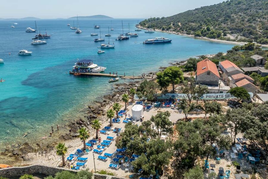 Blue Lagoon & Islands Day Cruise from Split with Lunch - What Lunch and Drinks Are Really Worth