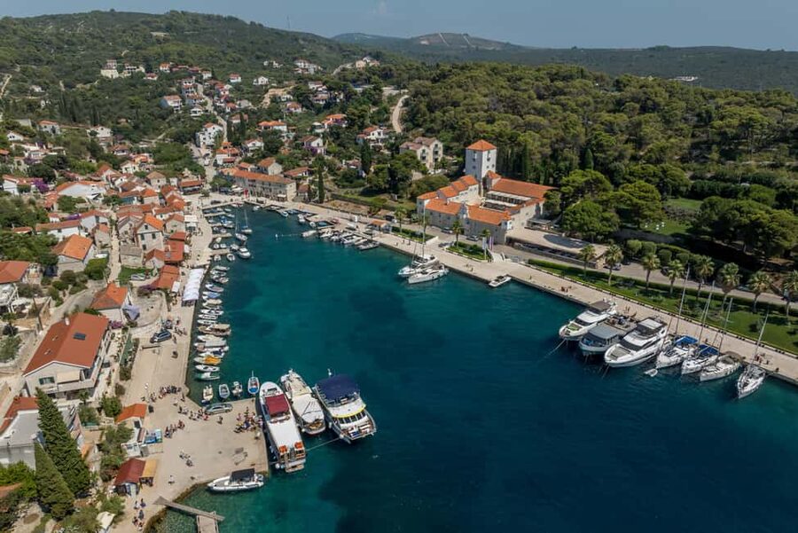 Blue Lagoon & Islands Day Cruise from Split with Lunch - Crew Style and the Feel of the Day
