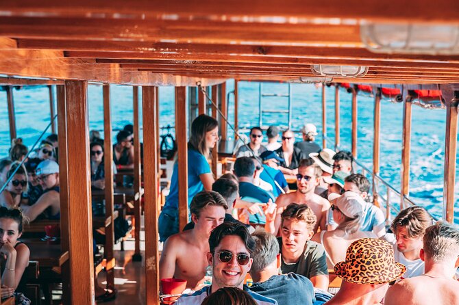 Blue Lagoon & Šolta Island from Trogir LUNCH & DRINKS INCLUDED - Who should book this cruise?