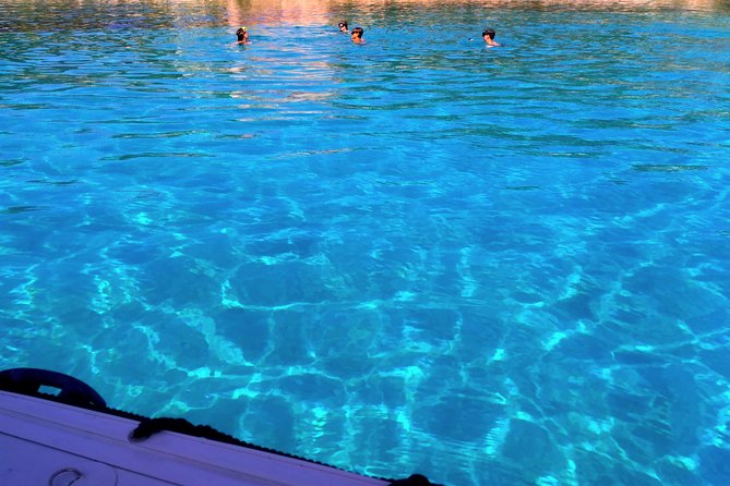Blue Lagoon & three islands: 5 hours half day relax tour - Maslinica on Šolta: Coffee and Harbor Time