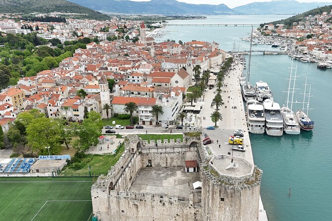 Blue Lagoon Tour from Split with Bottled Water and Wine Included - Trogir: stone lanes and medieval views