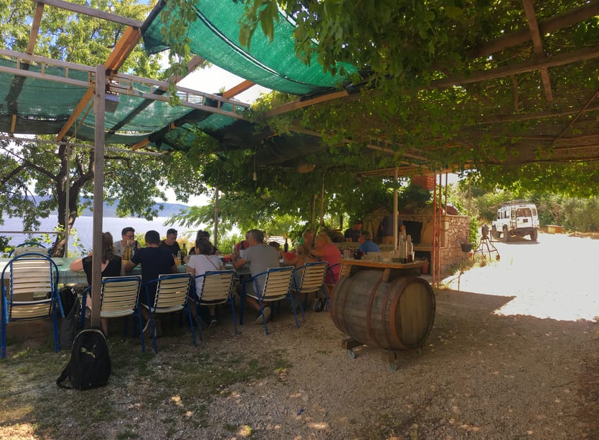 Brač: Island Exploration Tour by Four-Wheel Drive Jeep - Nerežišća and the old inland heart of Brač