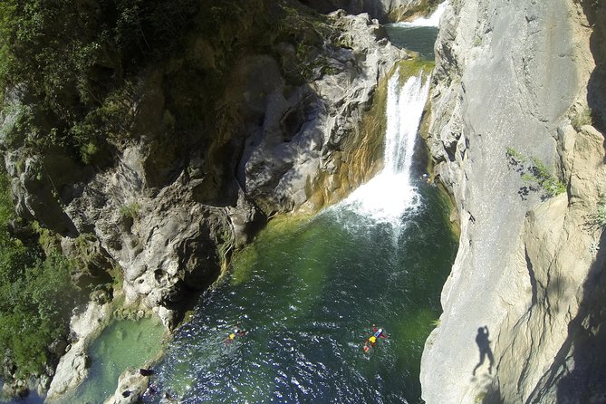 Canyoning advanced on Cetina river from Omiš - Jumps, pools, and tight passages