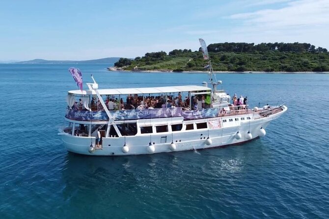 Captain’s Boat Party Split–Blue Lagoon Swim Stop + Free Shots &DJ - Who should book this Split cruise