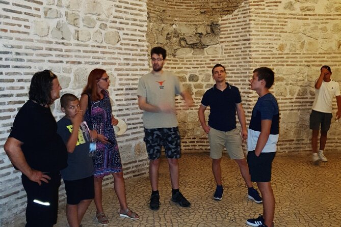 Chill Private Walking Tour of Diocletian's Palace - Fruit’s Square and Croatia’s later story