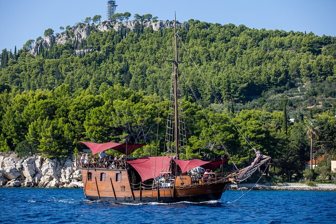 Columbo's Pirate Ship "Santa Maria" - Split Panoramic & Sunset Tour - Key points before you book