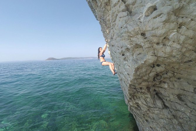 Deep Water Solo and Cliff Jumping Tour in Split - Swimming, cliff jumping, and the Adriatic payoff