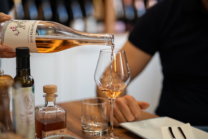 Educational wine tasting in Split - A relaxed hour, with room for questions