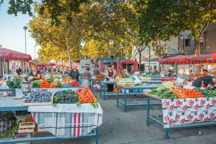 Food Tour in Split ( Small Group) - Green Market: the best opening bite