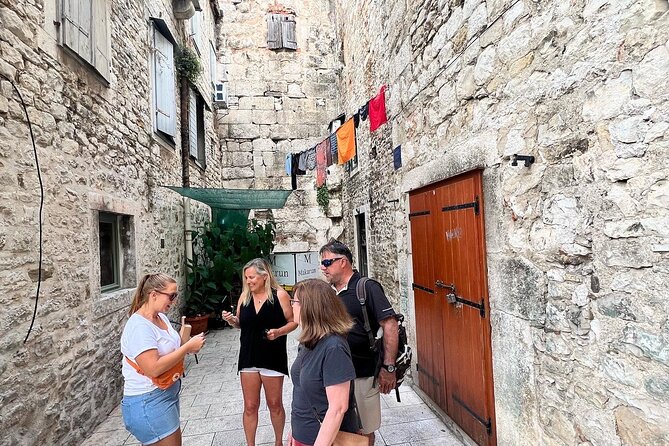 Food, walks & talks - The highlights of Split - Starting at the Riva with a taste of Dalmatia