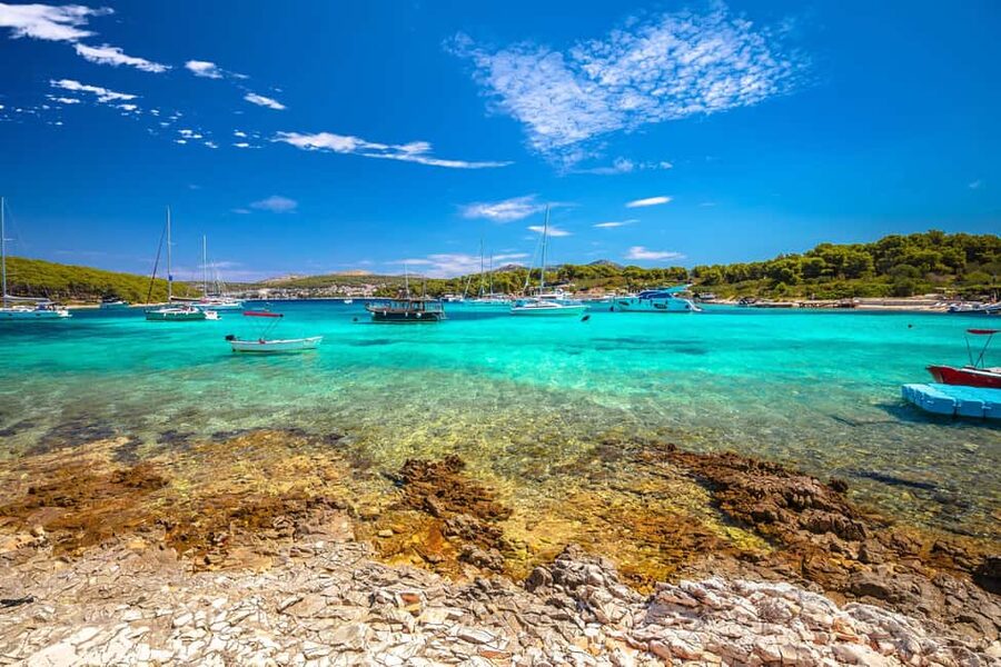 From Hvar: Blue Cave, Green Cave & 5 Islands Speedboat Tour - How rough is the ride?