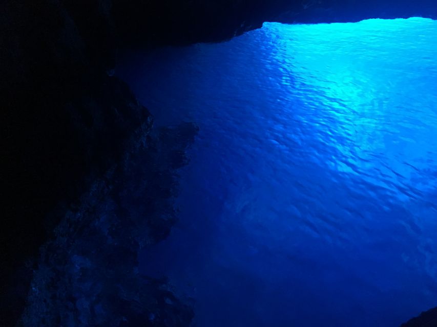 From Hvar: Blue Cave, Green Cave & 5 Islands Speedboat Tour - Budikovac’s blue lagoon starts the swimming day