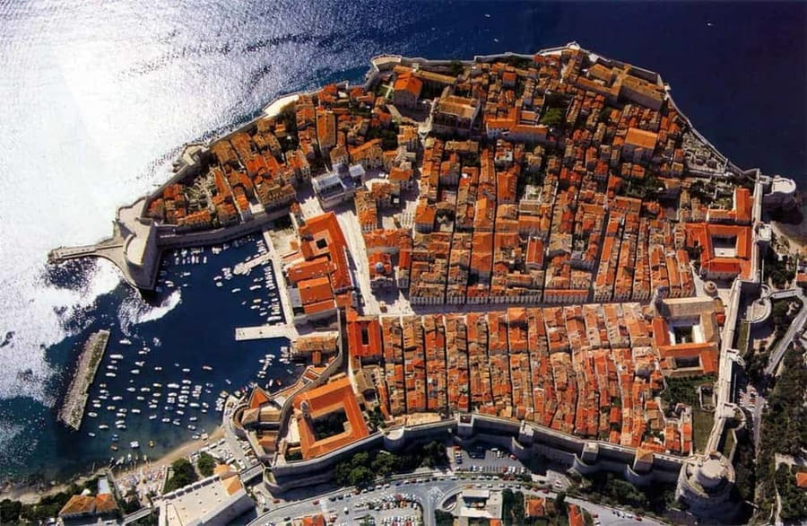 From Makarska: Day Trip to Dubrovnik - What the self-guided format means
