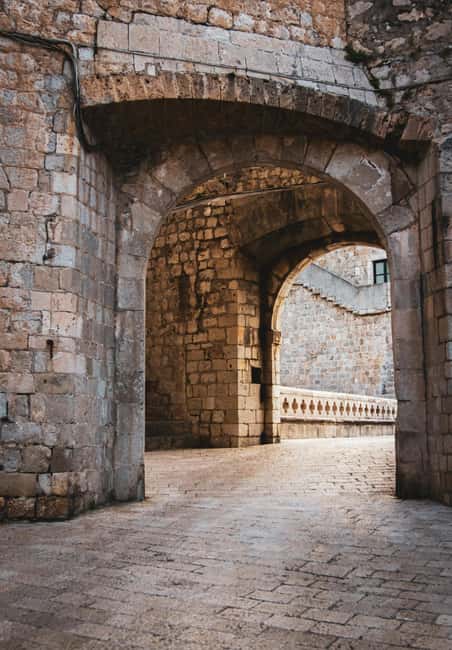 From Makarska: Day Trip to Dubrovnik - Who will enjoy this trip most?