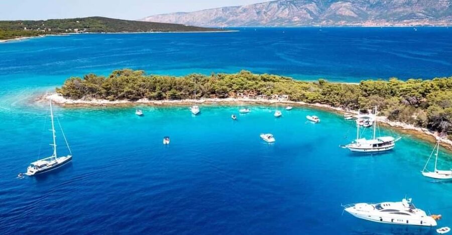 From Makarska:Hvar and Brač Island : Day Tour with speedboat - Key points at a glance