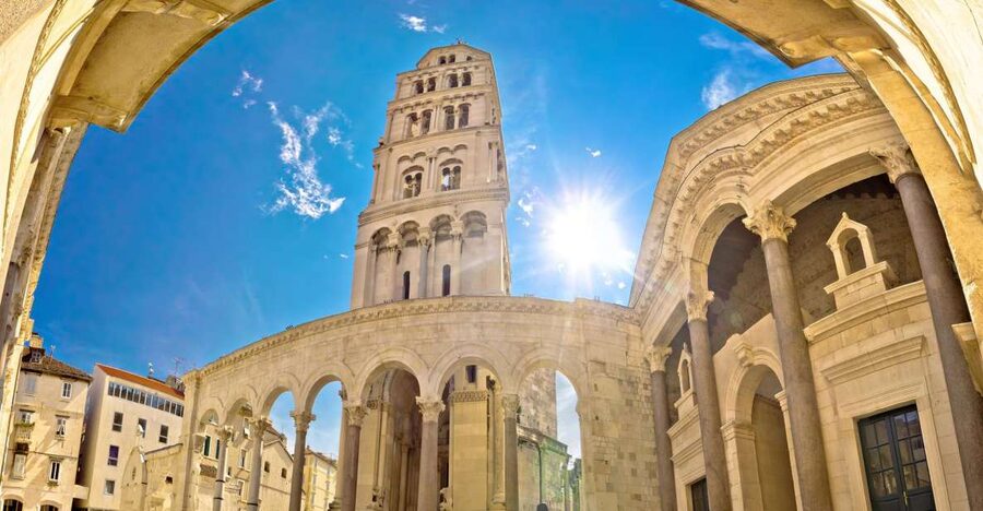 From Makarska Riviera: Full-Day Split & Trogir Tour - Two hours to choose your own Split