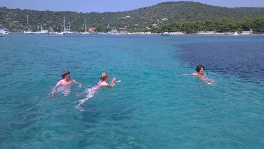 From Split: 5 Islands and Blue Cave Boat Tour - Budikovac and the Blue Lagoon
