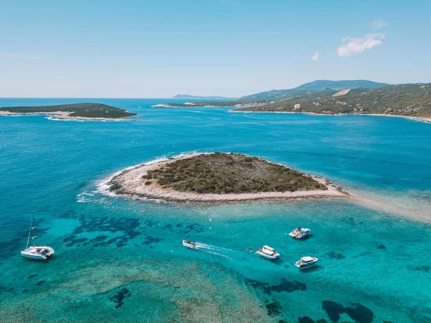 From Split: Blue Cave & 5 Islands Amazing Speedboat Tour - Two hours to make sense of Hvar