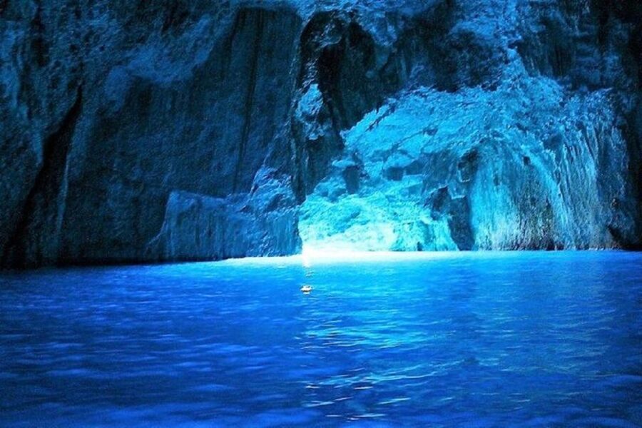 From Split: Blue Cave and 5 islands-Day Tour - Veliki Budikovac is the best water break