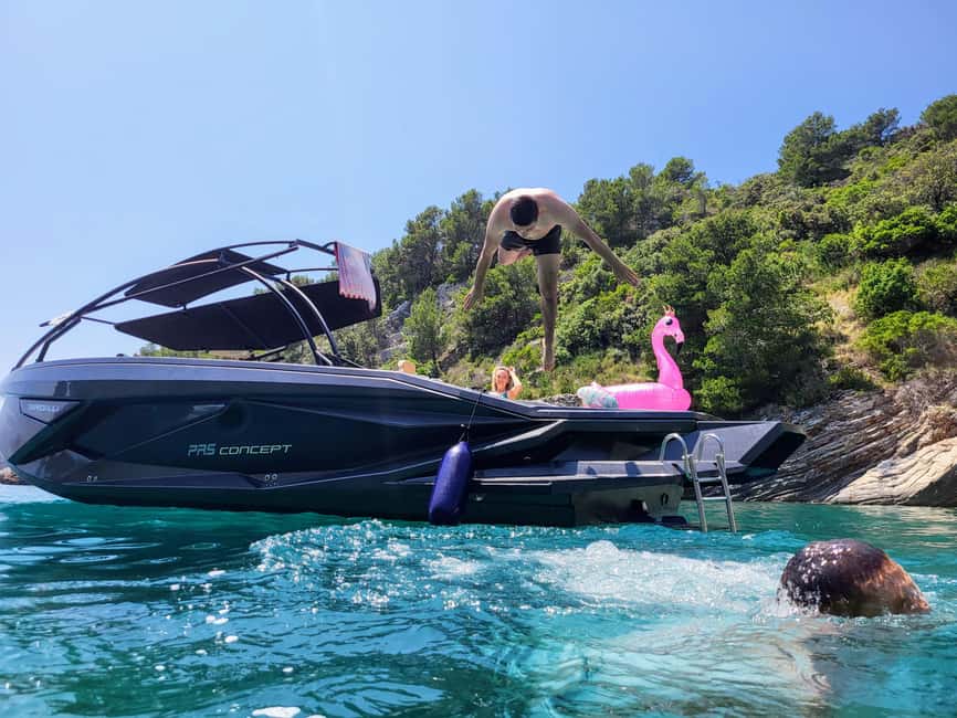 From Split: Blue Cave, Hvar, Mamma Mia, 5 Islands boat Tour - Komiza, the Mamma Mia town on Vis