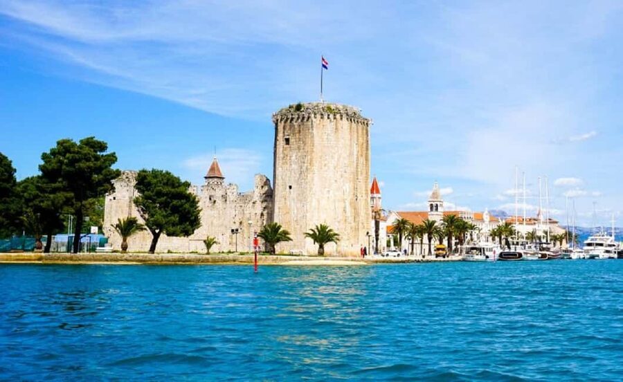 From Split: Blue Lagoon, Šolta, and Trogir Speedboat Tour - A fast ride from Split to three Adriatic scenes