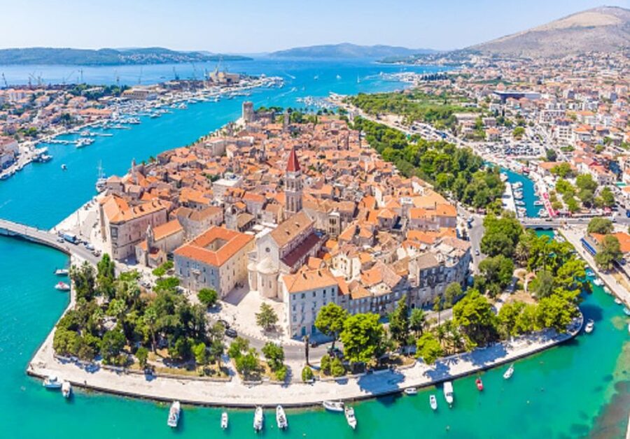 From Split: Blue Lagoon, Šolta, and Trogir Speedboat Tour - Trogir: one hour among medieval stone lanes