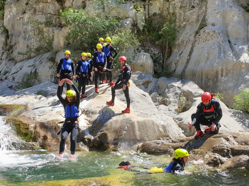 From Split or Zadvarje: Extreme Canyoning on Cetina River - How the guides shape the day