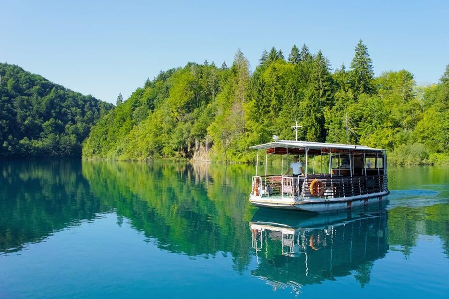 From Split: Plitvice Lakes Fully-Guided Day Tour - The Great Waterfall is the big finish