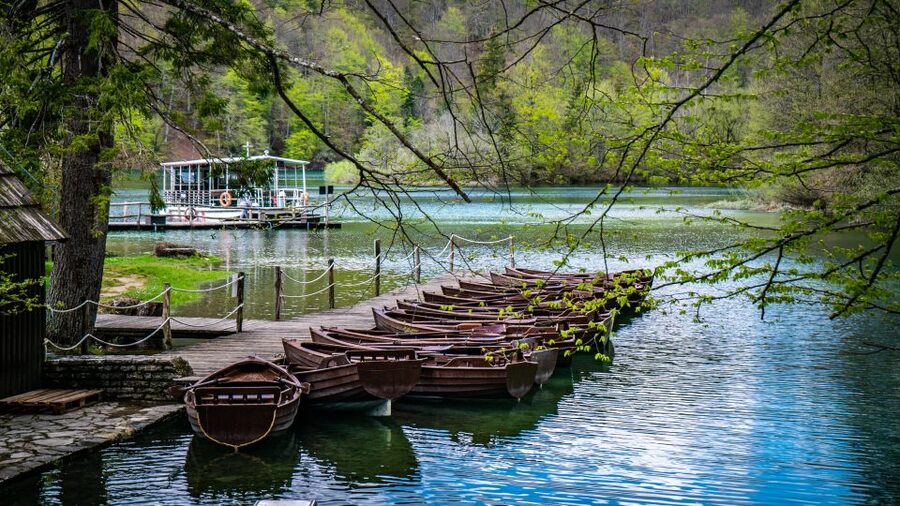 From Split: Plitvice Lakes Guided tour - The boat ride across the biggest lake