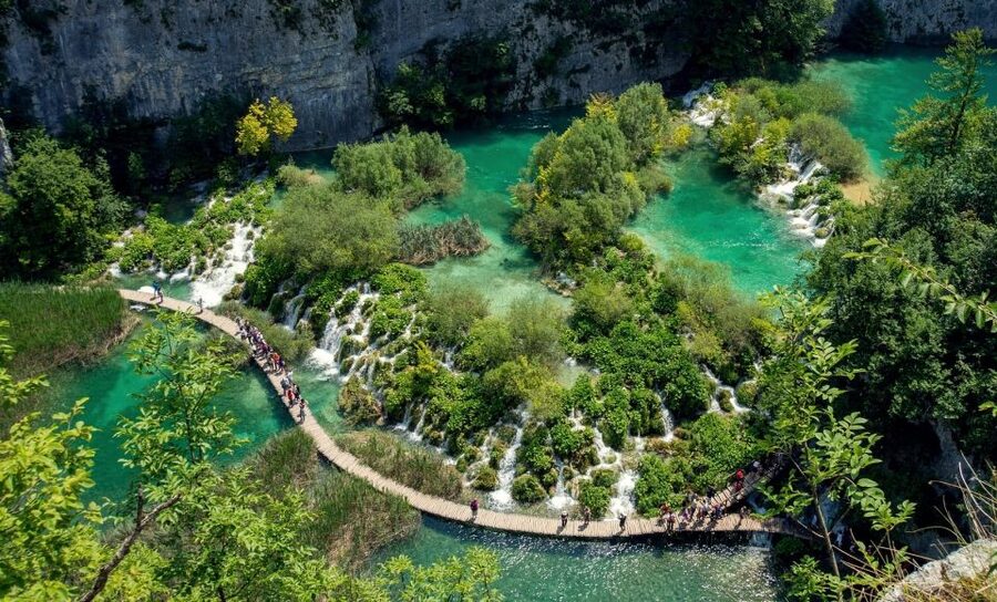From Split: Private Tour to Plitvice Lakes National Park - The drive from Split and what the private format changes