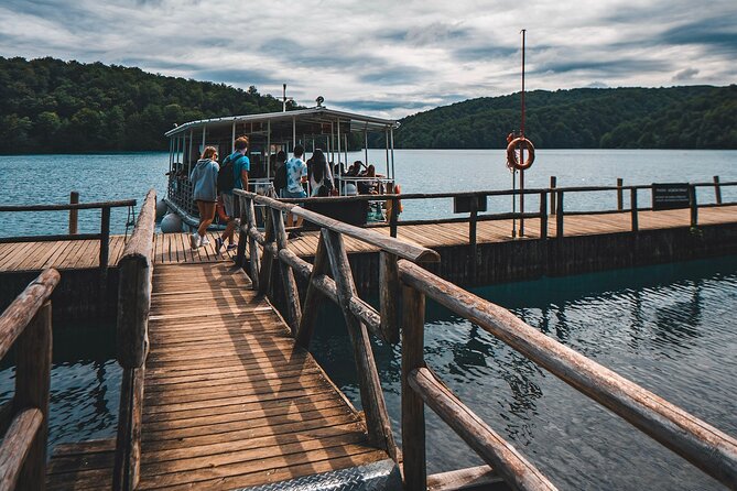 From Split: Self-Guided Plitvice Lakes Day Tour with Boat Ride - What the guides add, and where the tour may feel thin