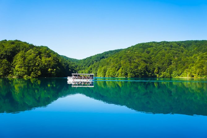 From Split to Zagreb: Plitvice Lakes Private Guided Tour - Food, tickets, and the small costs to plan for