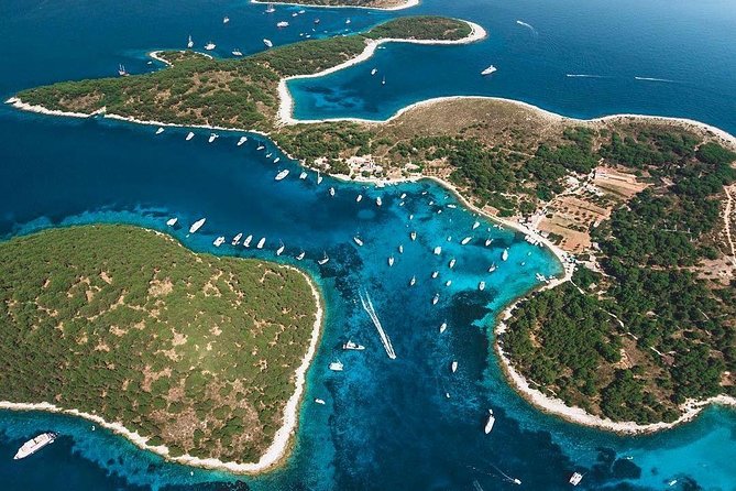Full-Day Private Boat Tour to Golden Horn, Hvar & Pakleni Islands - Zlatni Rat Beach and its changing golden shape